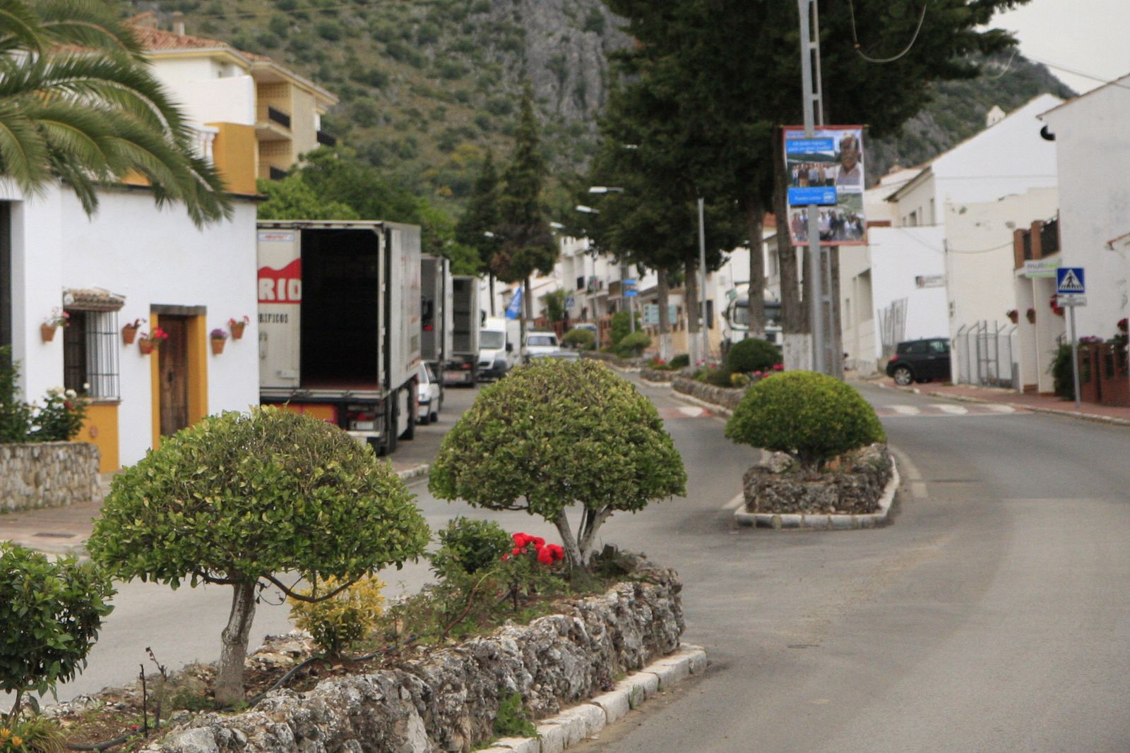 Entrada al municipio de Benaoján