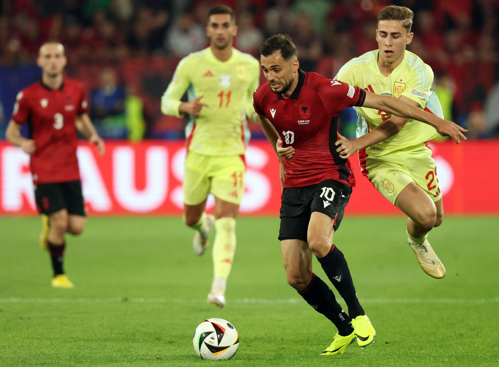 Las fotos del Albania - España