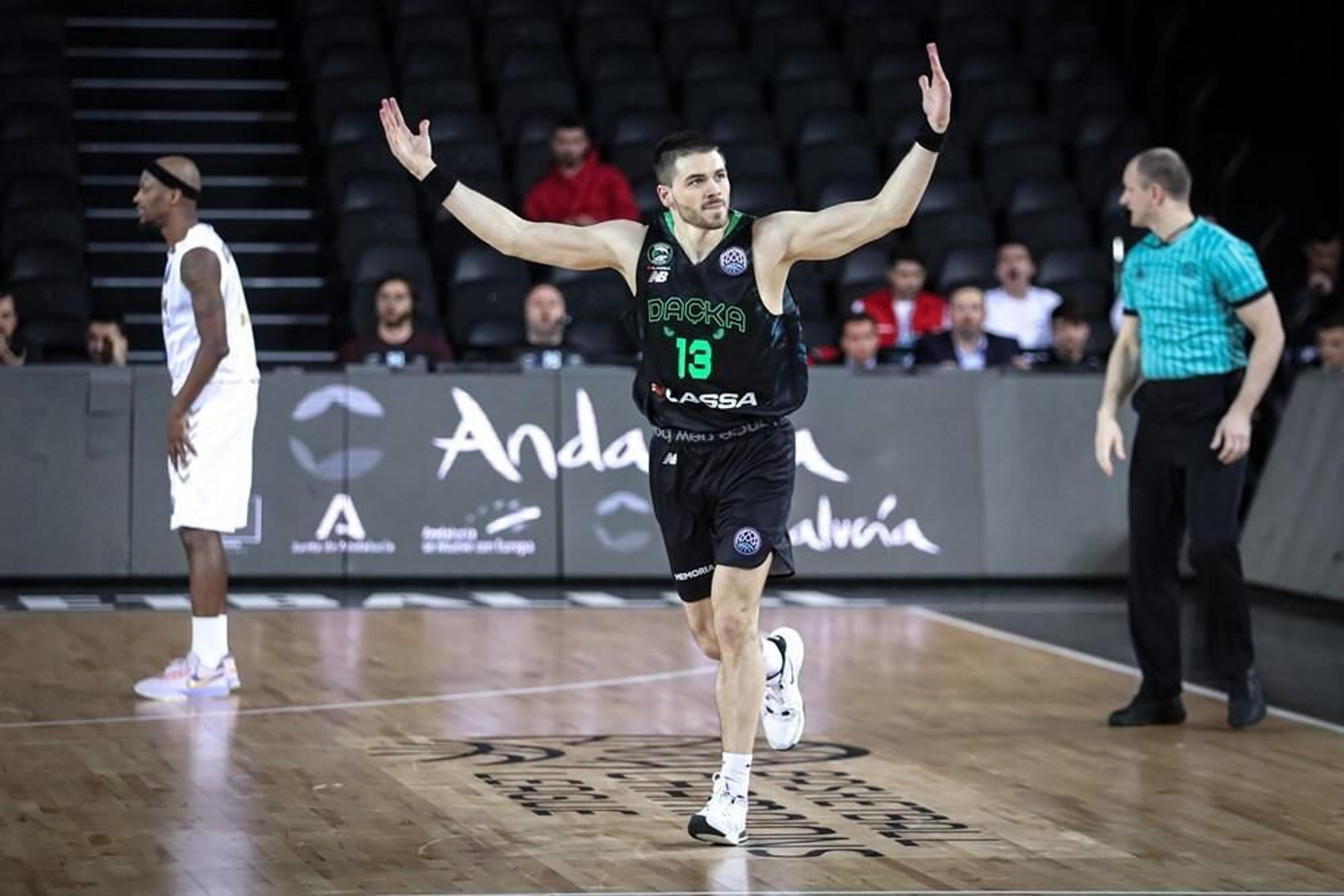 Matt Mooney, frente a UCAM Murcia