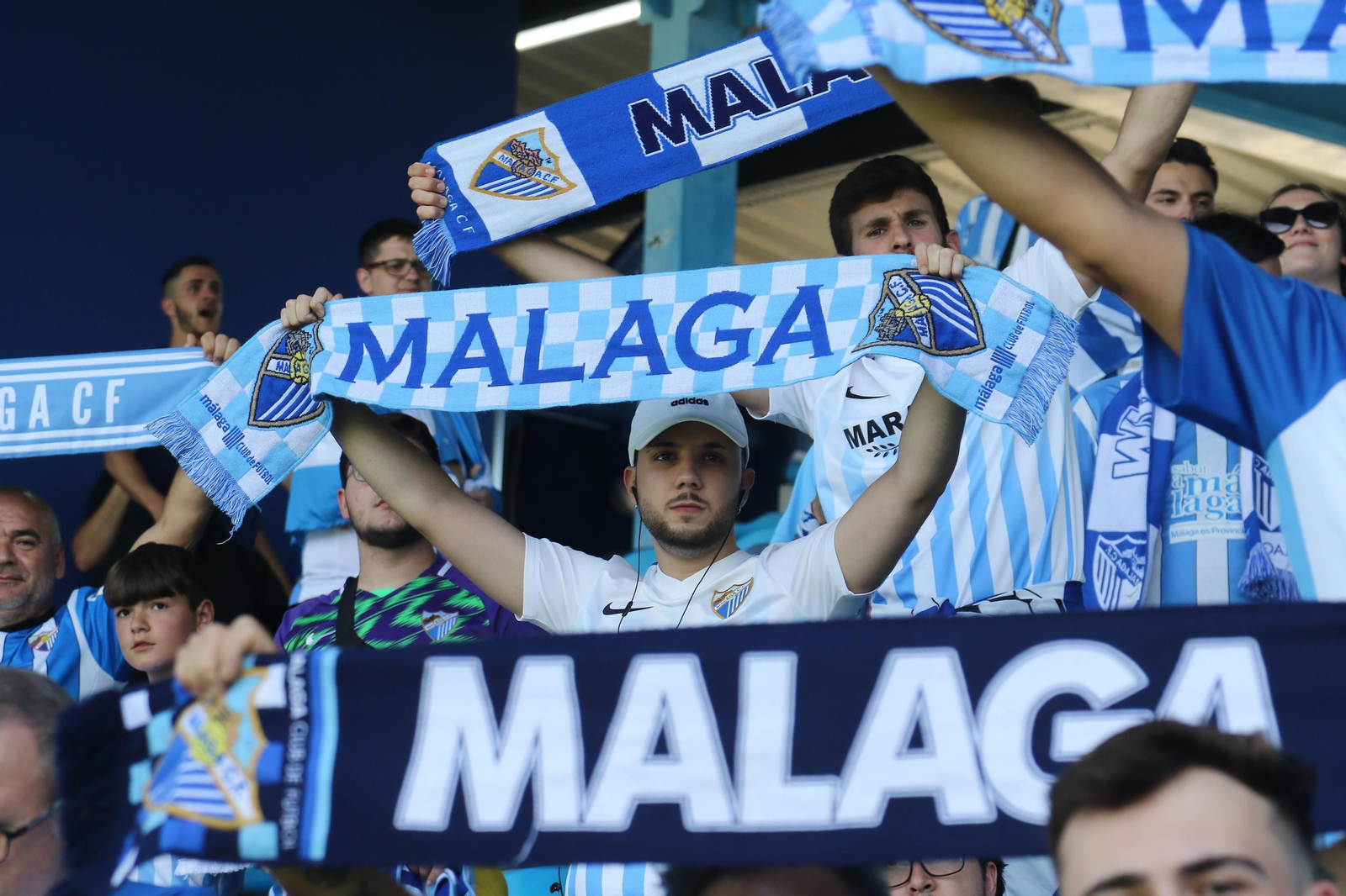 El Ponferradina-Málaga CF, en fotos