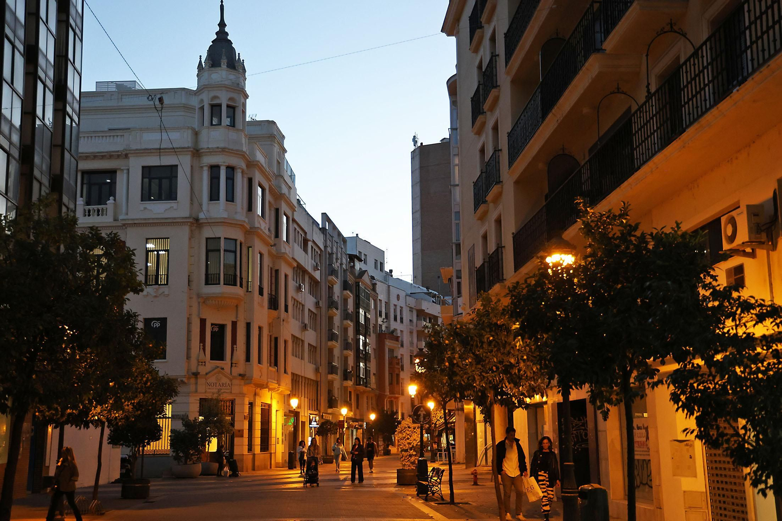 La ciudad recobra la normalidad tras desactivarse el aviso naranja por lluvias