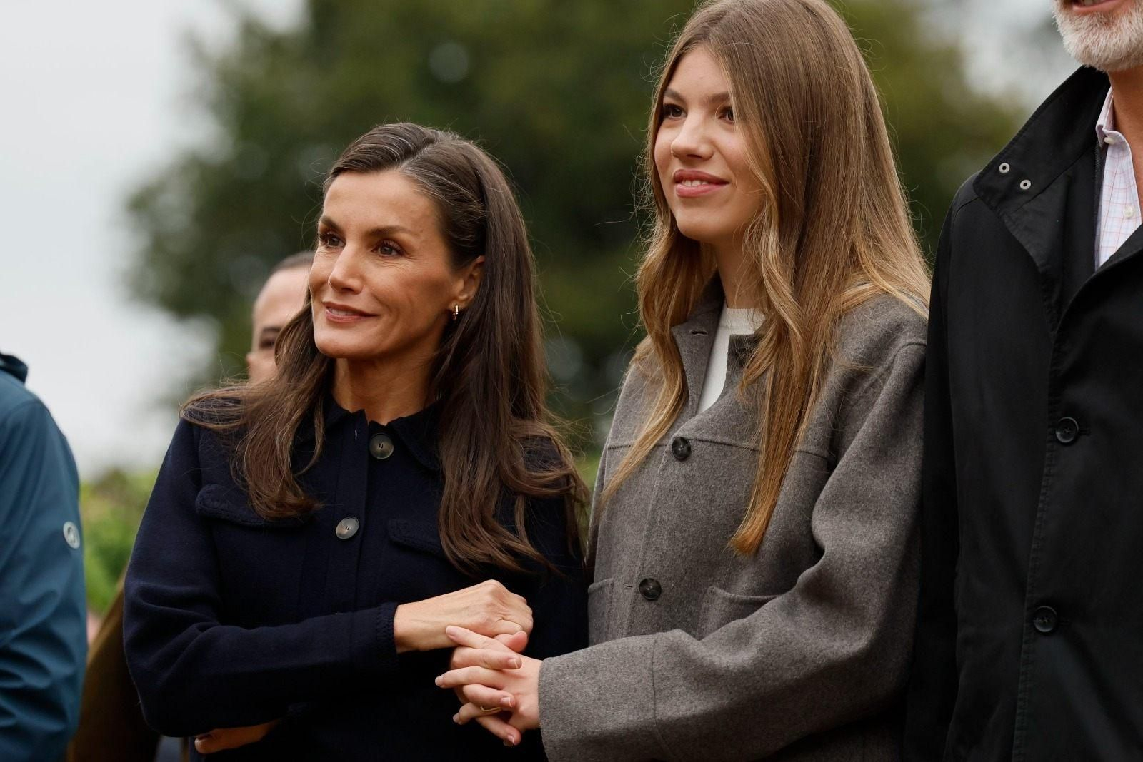 La Familia Real en Valdesoto, Pueblo Ejemplar de Asturias 2025, en imágenes