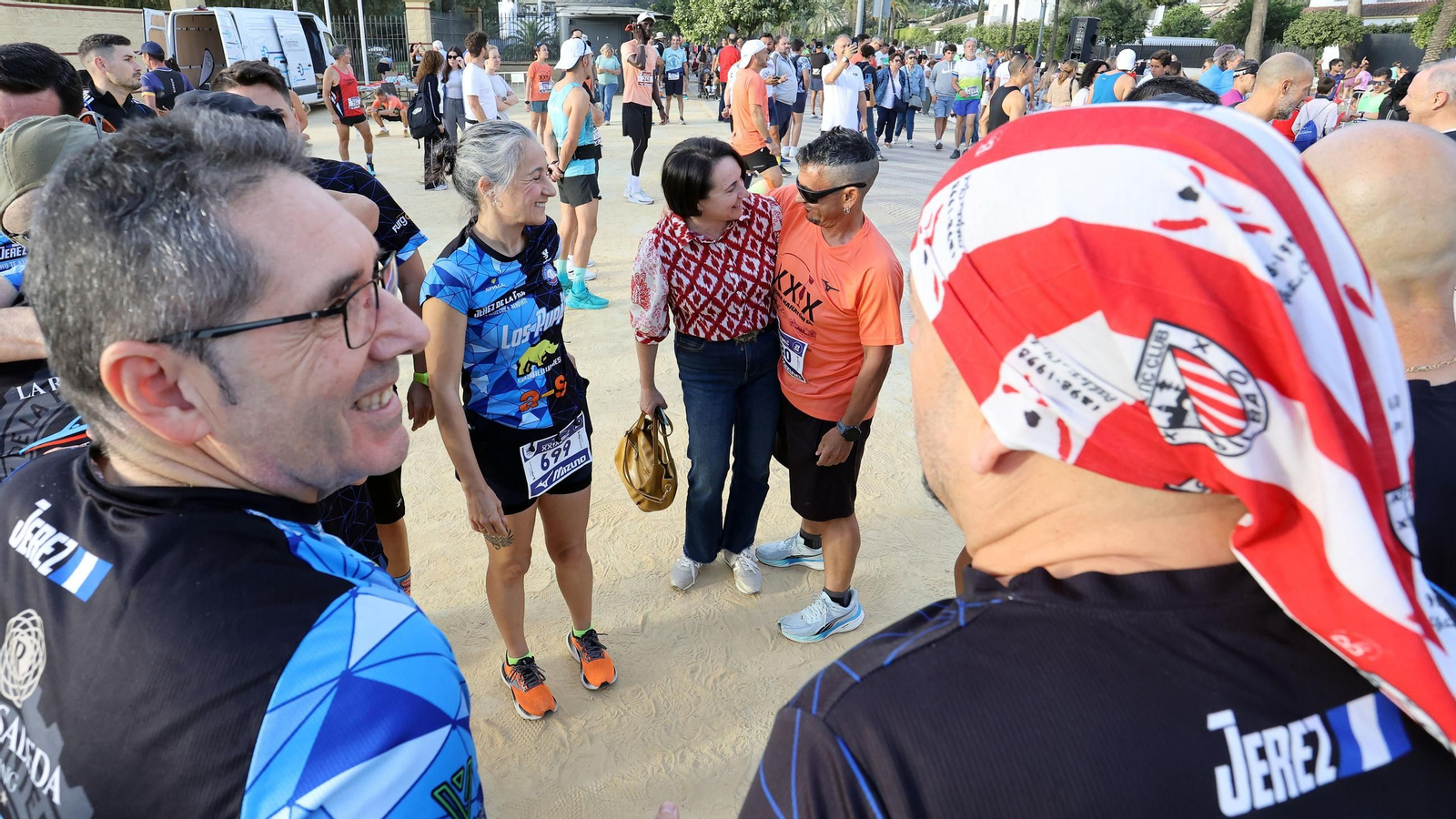 Búscate en la Media Maratón de Jerez 2025 (1)