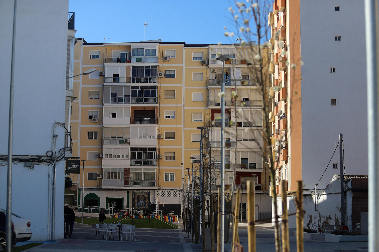 Barrio a Barrio: Imágenes de la Barriada de Los Dolores