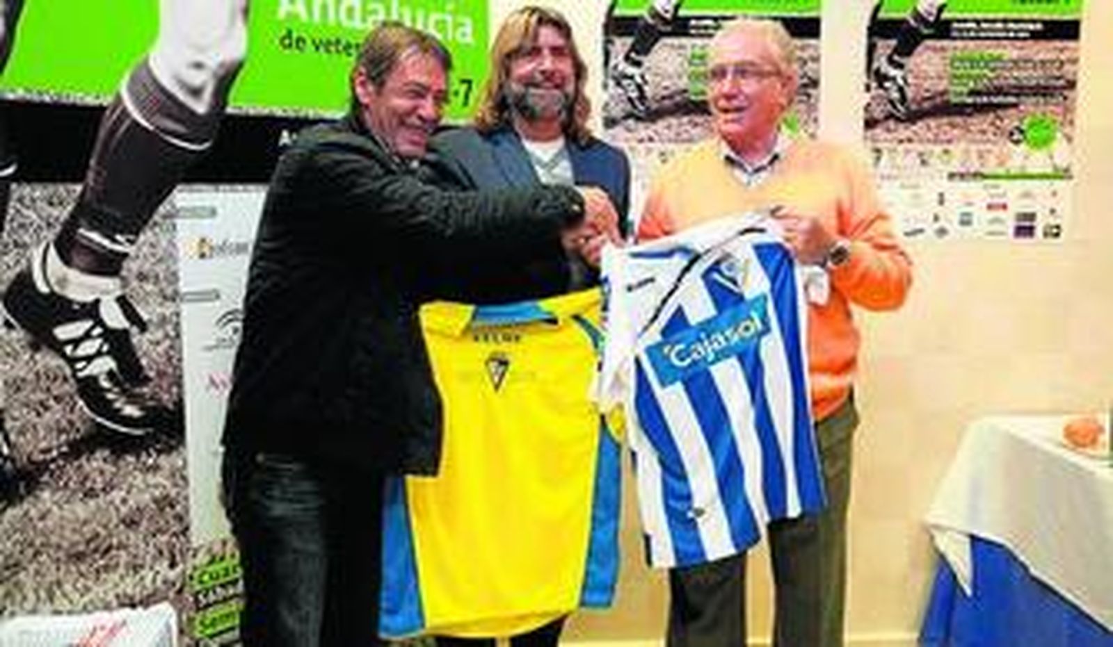 Pepe Mejías, Juan José e Isabelo Ramírez, ayer en Granada.