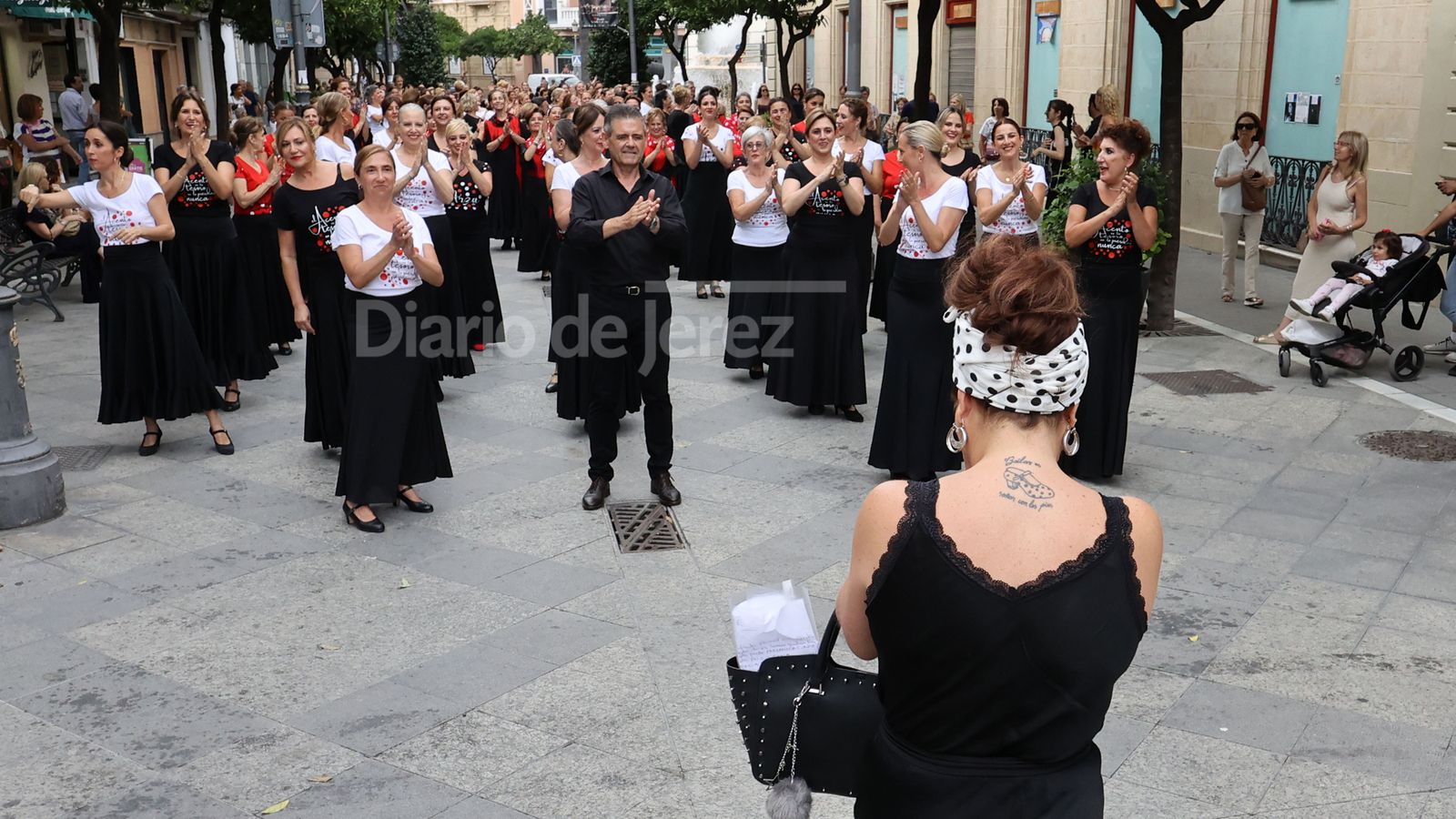 Flashmob de la academia de baile de Fani Muñoz en Jerez