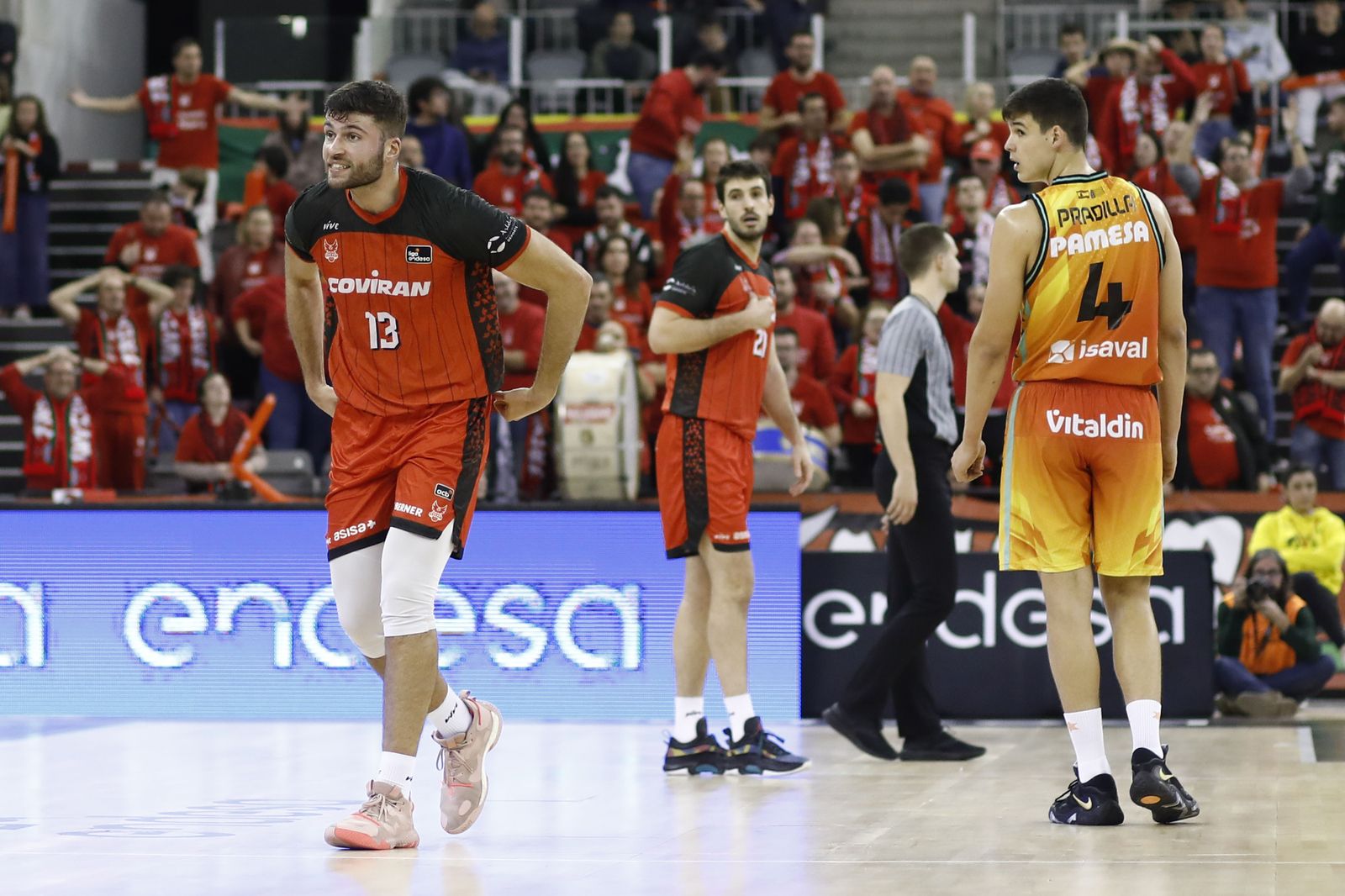 Ramón Vilà, en el encuentro ante Valencia Basket.