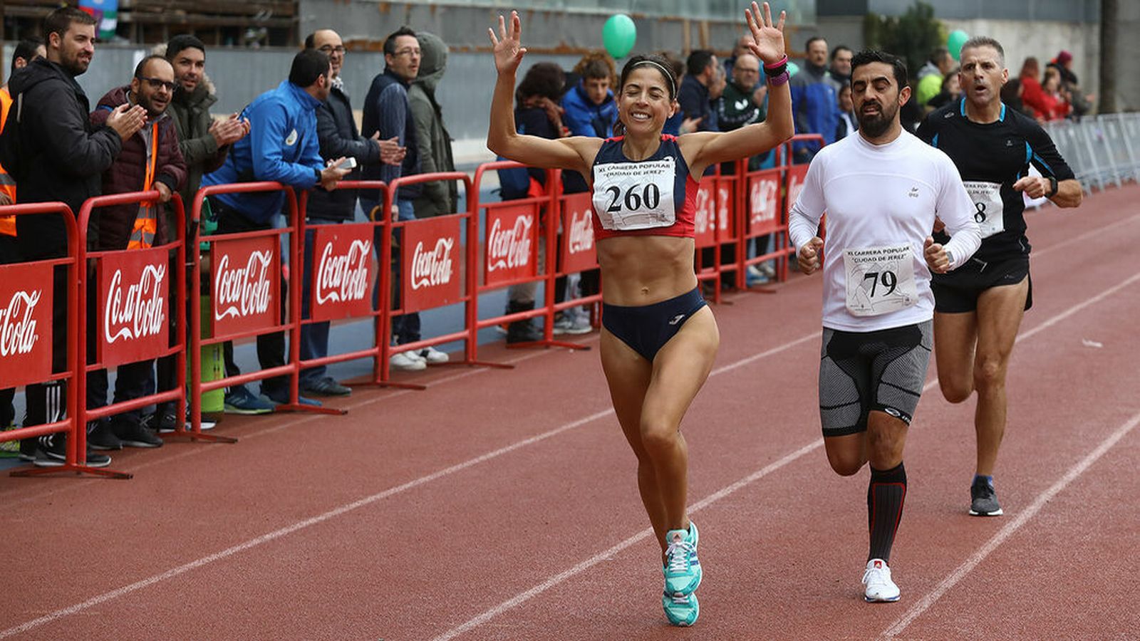 Esther García, ganadora de la XL Carrera Popular Ciudad de Jerez.