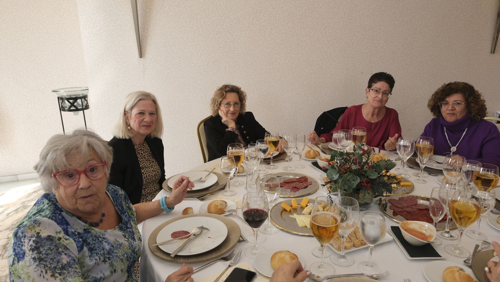 Imágenes del encuentro anual de los docentes jubilados almerienses, ADOJAL