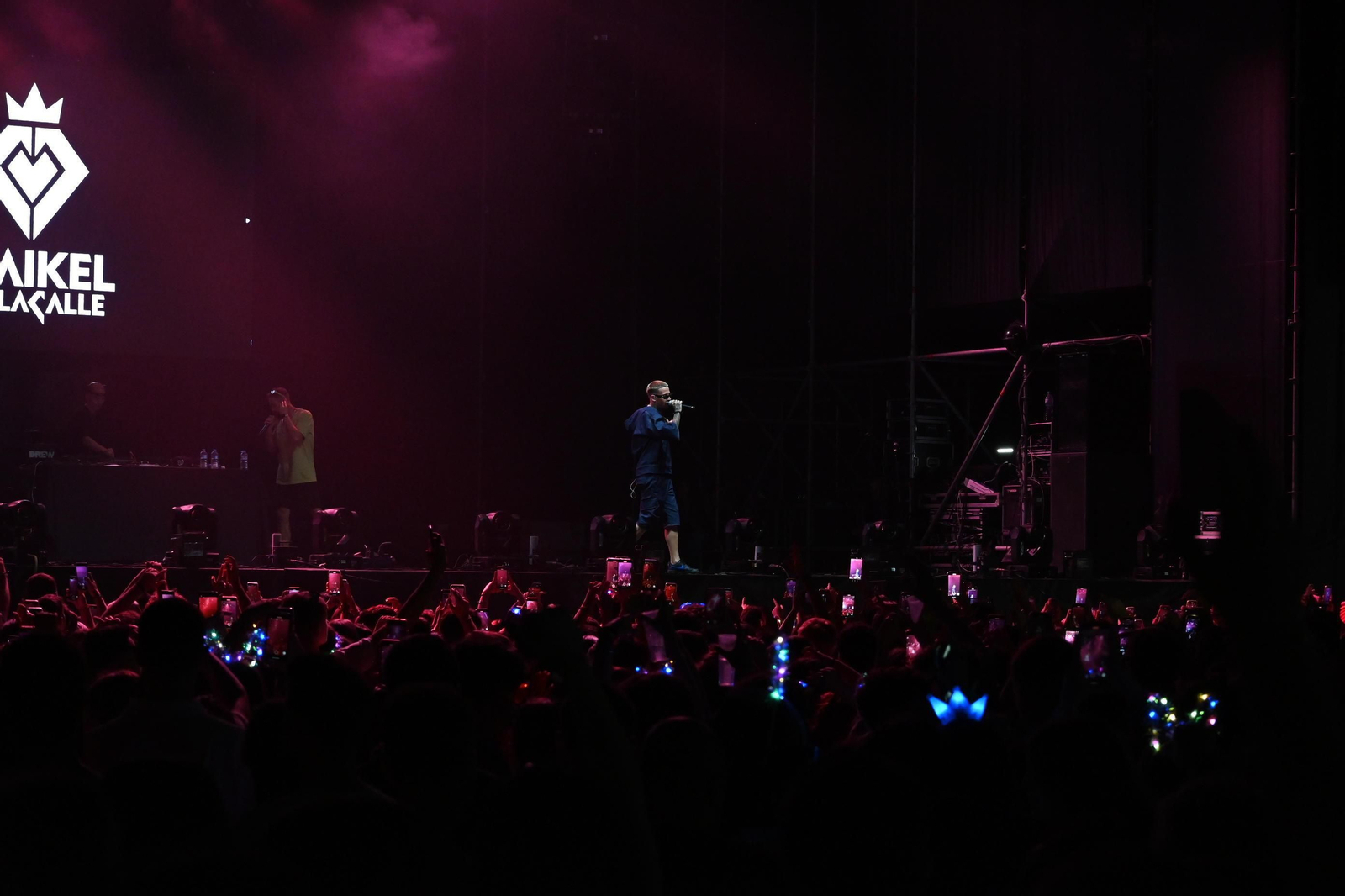 Las imágenes del concierto de Maikel Delacalle en las Fiestas Colombinas de Huelva