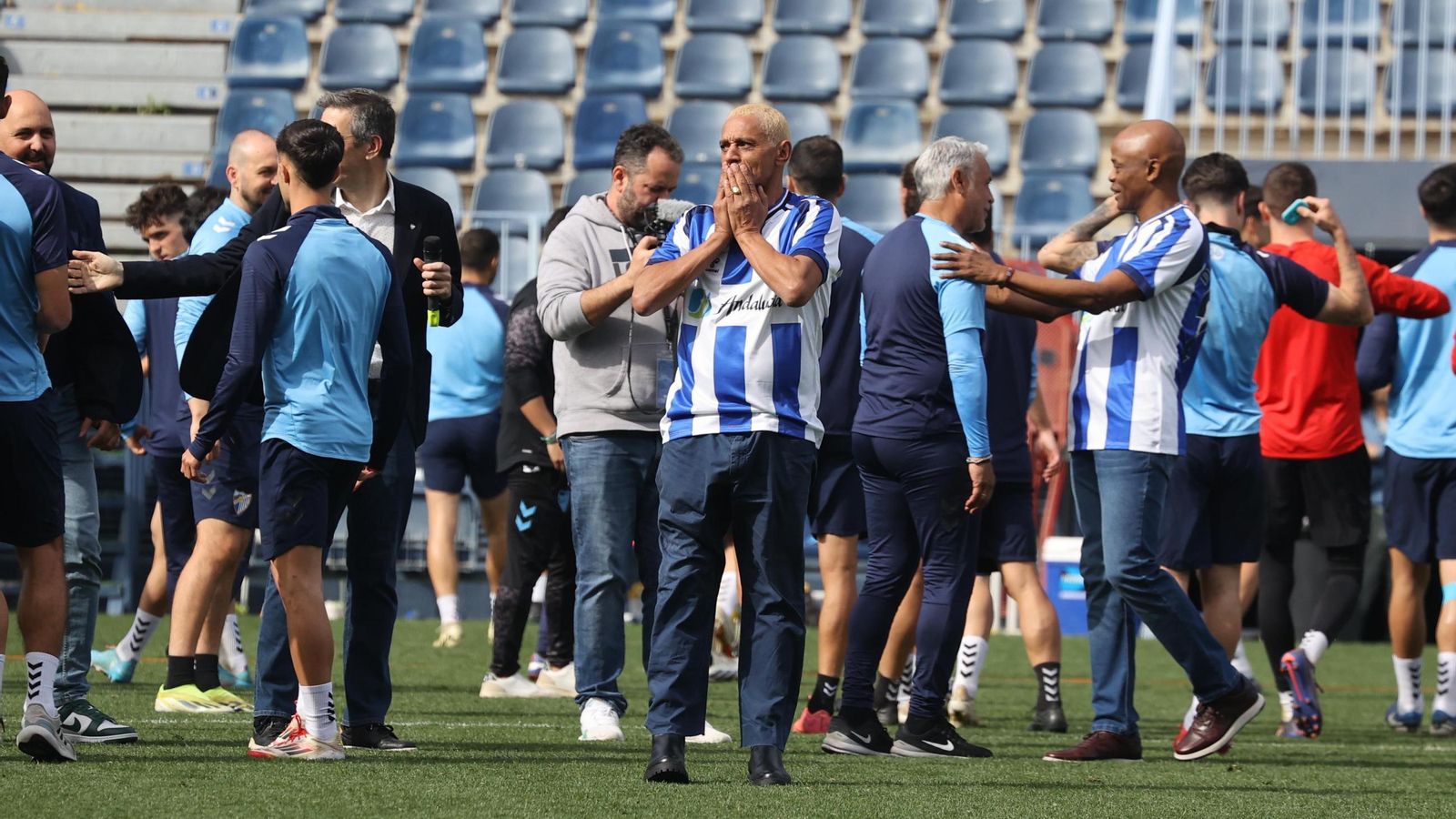 Darío Silva y Dely Valdés: las fotos del regreso de la Doble D a La Rosaleda