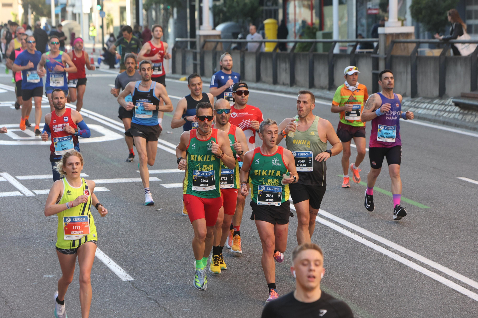 Búscate en la Zurich maratón de Sevilla