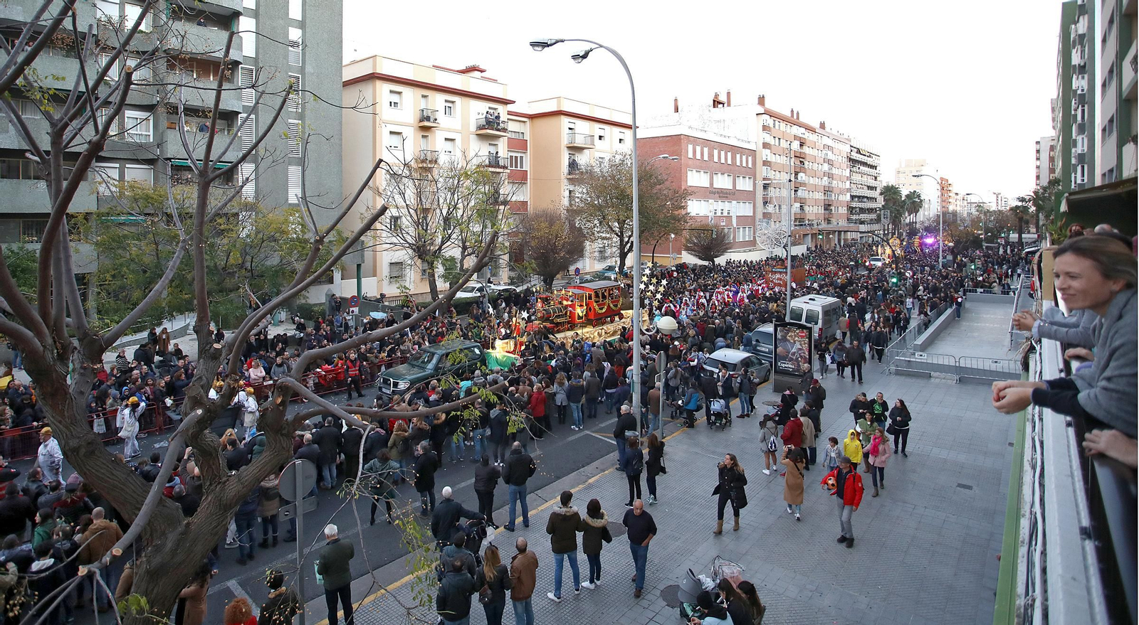 Las imágenes de la cabalgata de Reyes Magos de Cádiz