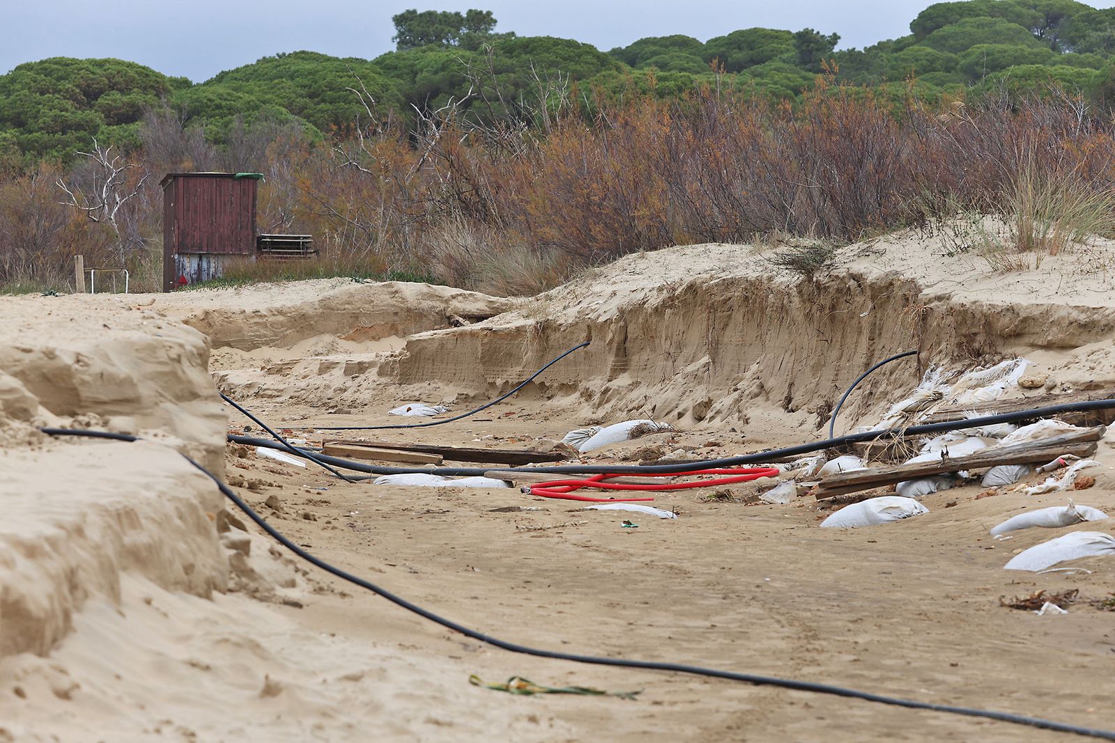 Daños en El Portil tras el paso del último temporal