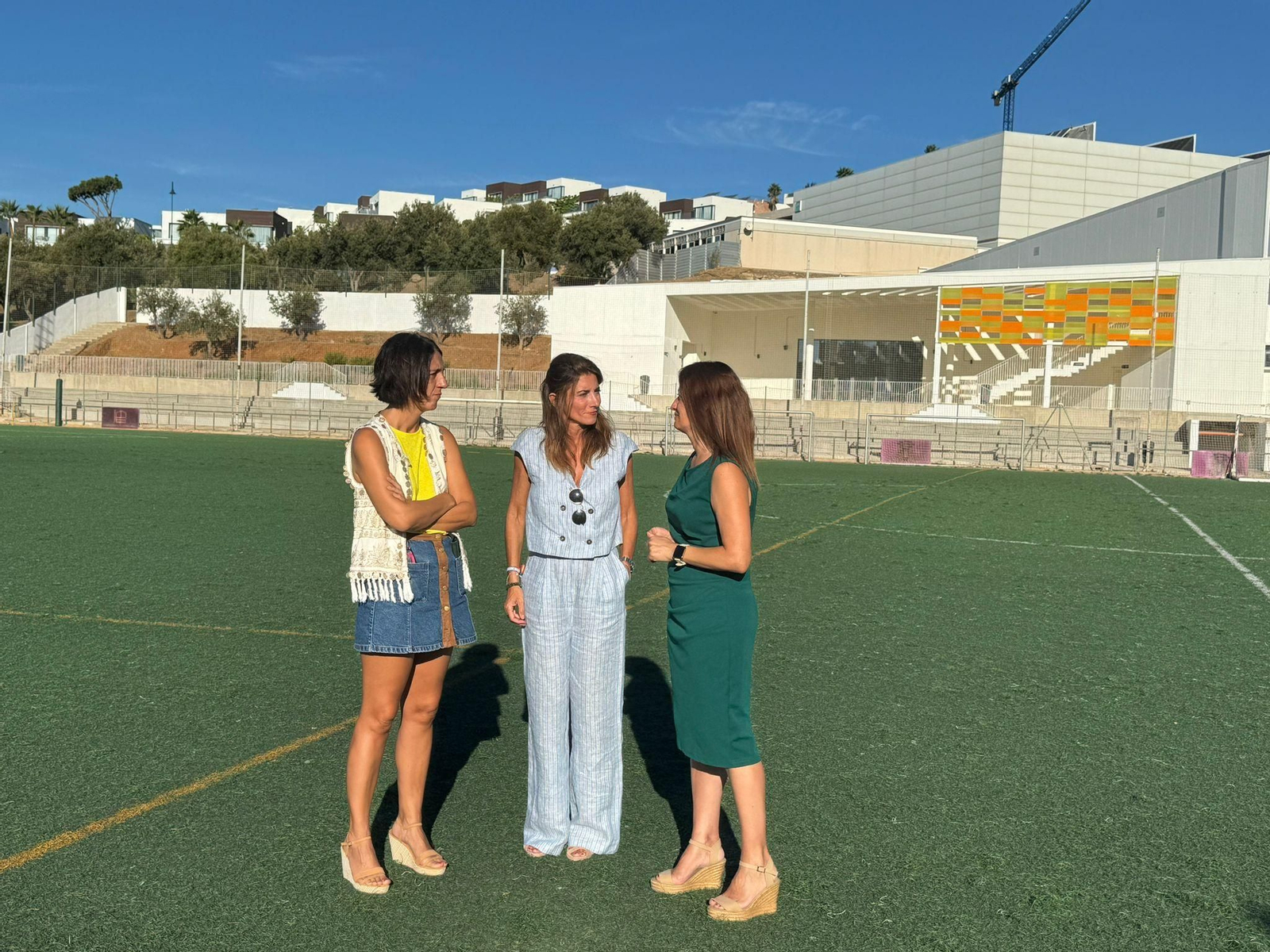 De izquierda a derecha, Lourdes Burgos, Ana Mata y María Francisca Alarcón. De izquierda a derecha, Lourdes Burgos, Ana Mata y María Francisca Alarcón.