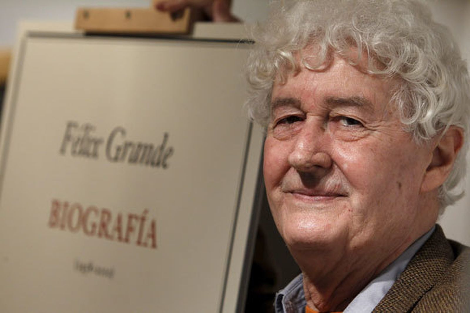 Muere el poeta Félix Grande, gran estudioso del flamenco