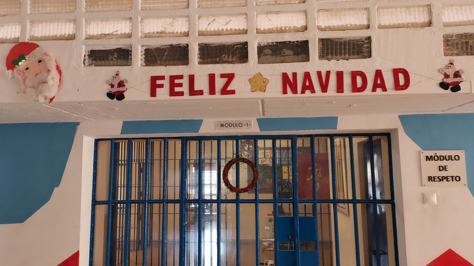 Entrada del módulo de respeto de El Acebuche.