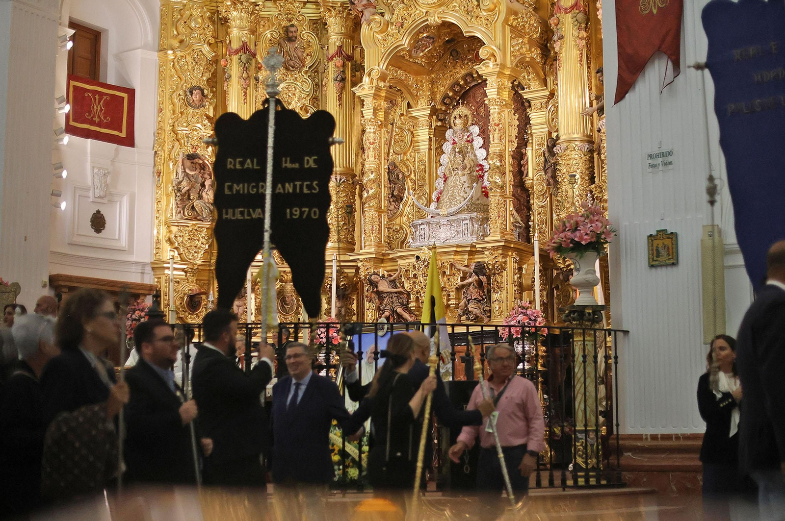 Imágenes del Rosario Jubilar Extraordinario de El Rocío 2025