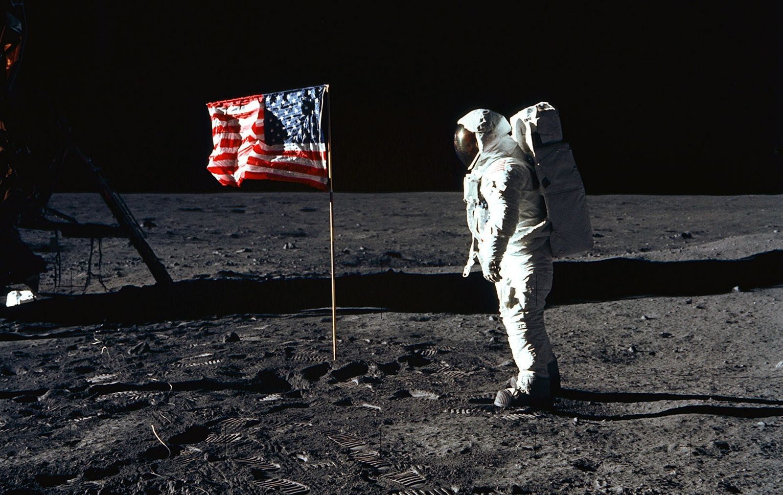 El 22% de los españoles no creen que el hombre haya llegado a la Luna.