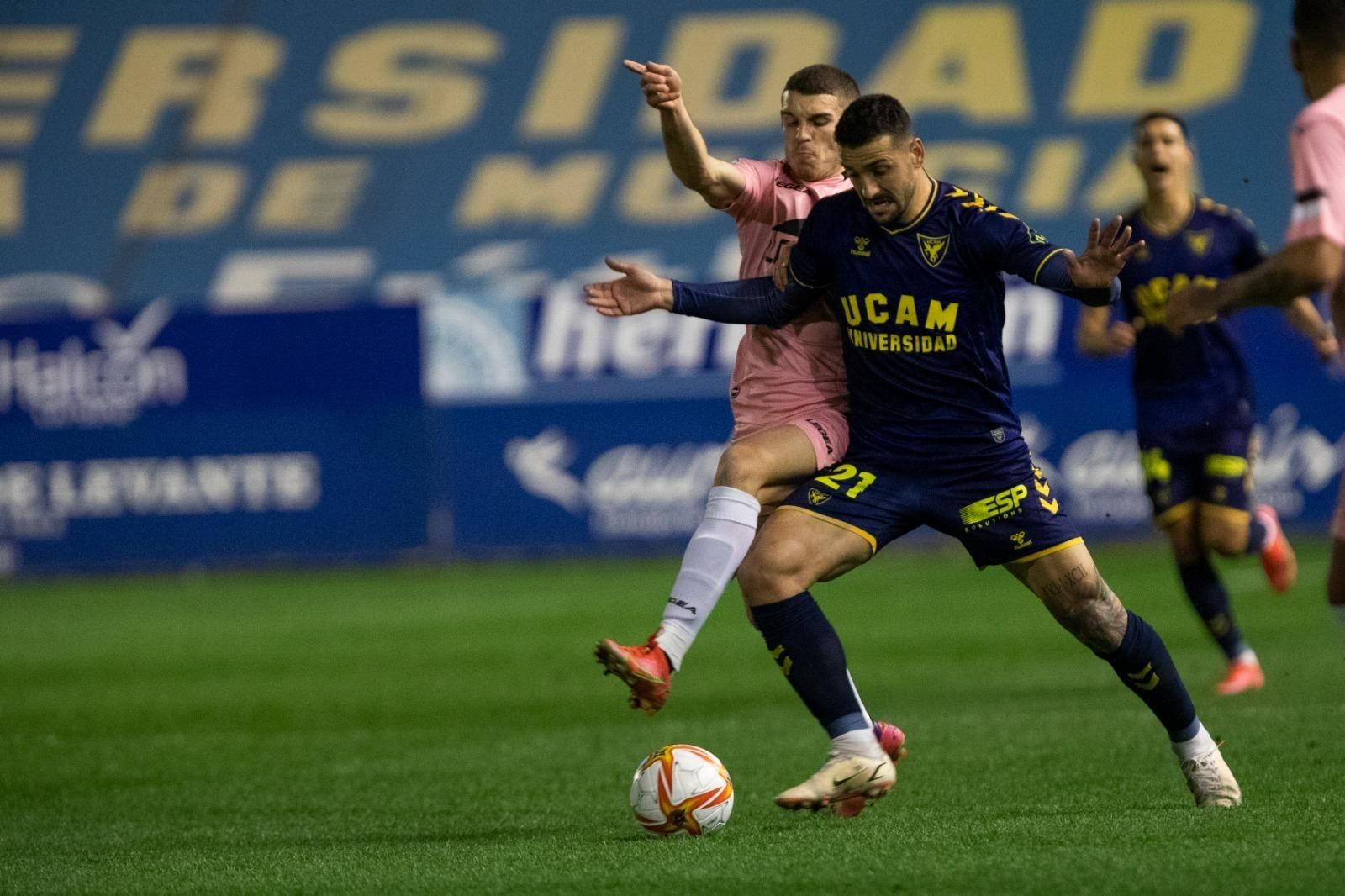 Las fotos del UCAM Murcia - Real Balompédica (1-0)