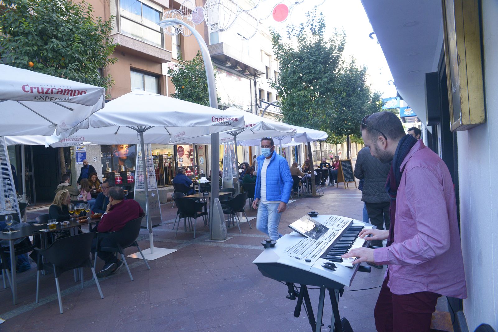 Fotos de ambiente navideño en Algeciras.