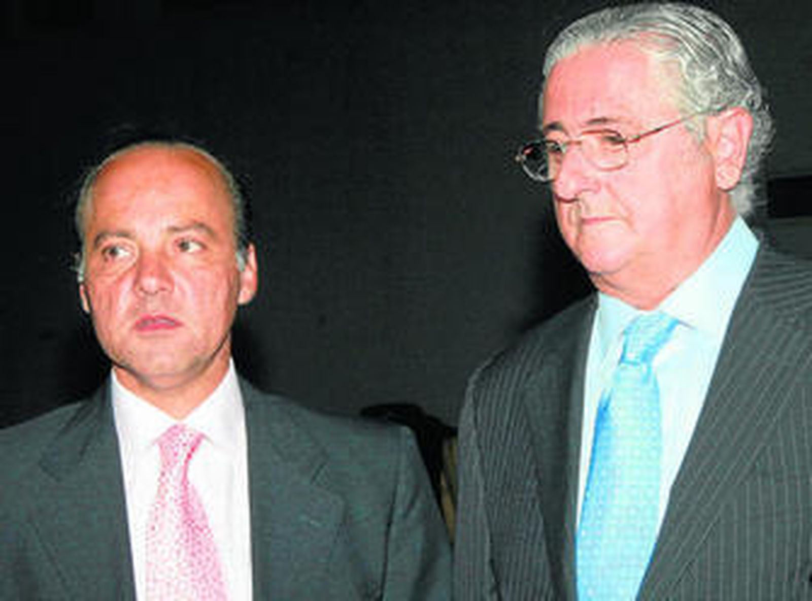 Decanos de los Colegios de Procuradores de Jerez y Cádiz, José Ignacio Rodríguez-Piñero y José Eduardo Sánchez.
