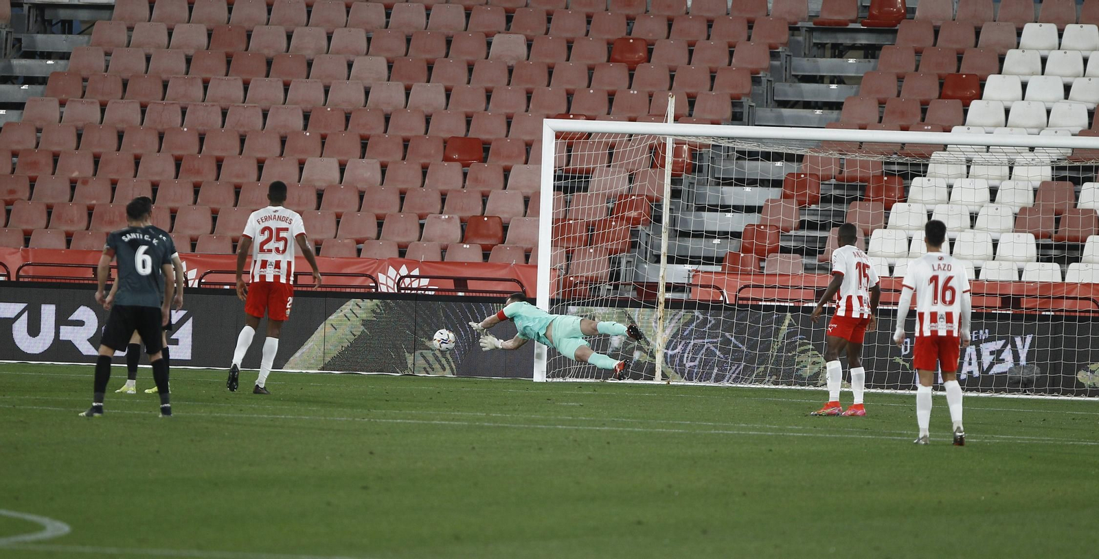 Fotogalería U.D. Almería-Rayo Vallecano