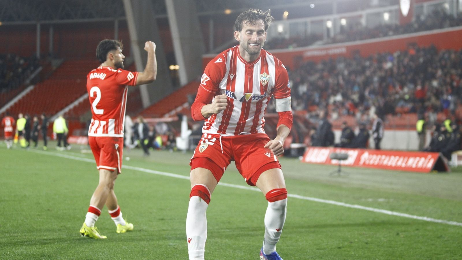 Leo Baptistao celebra el tercer tanto de los indálicos frente al Andorra.