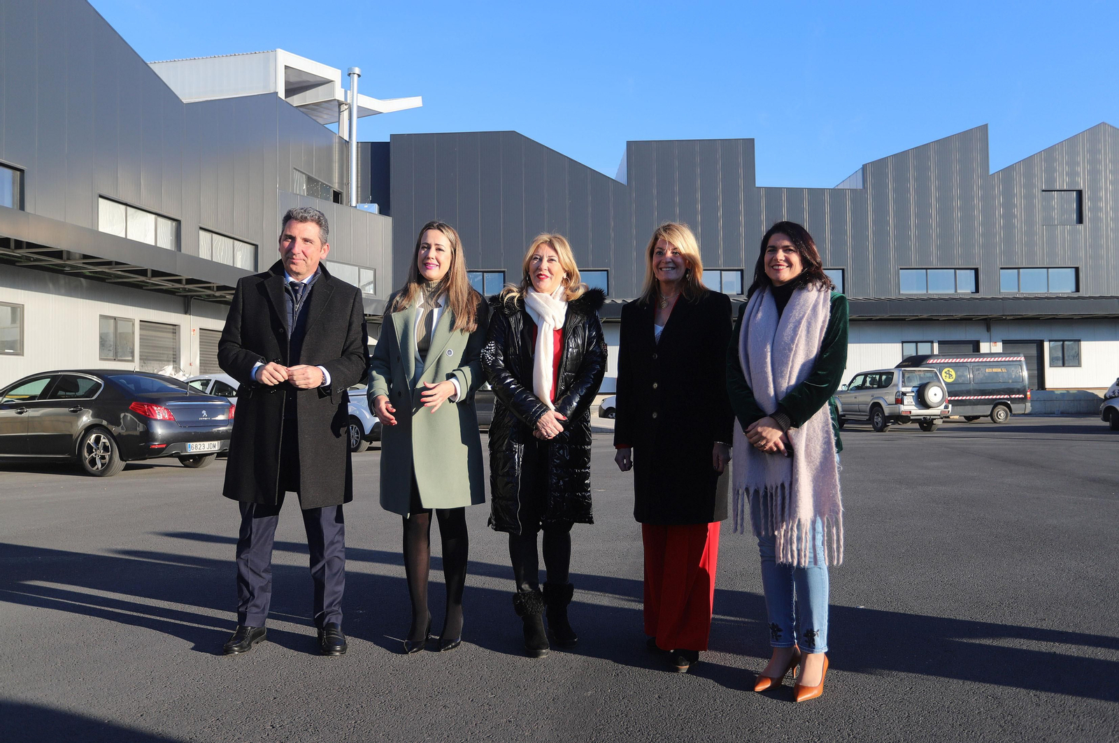 Imágenes de la visita a las instalaciones de la Ciudad del Marisco del Puerto de Huelva