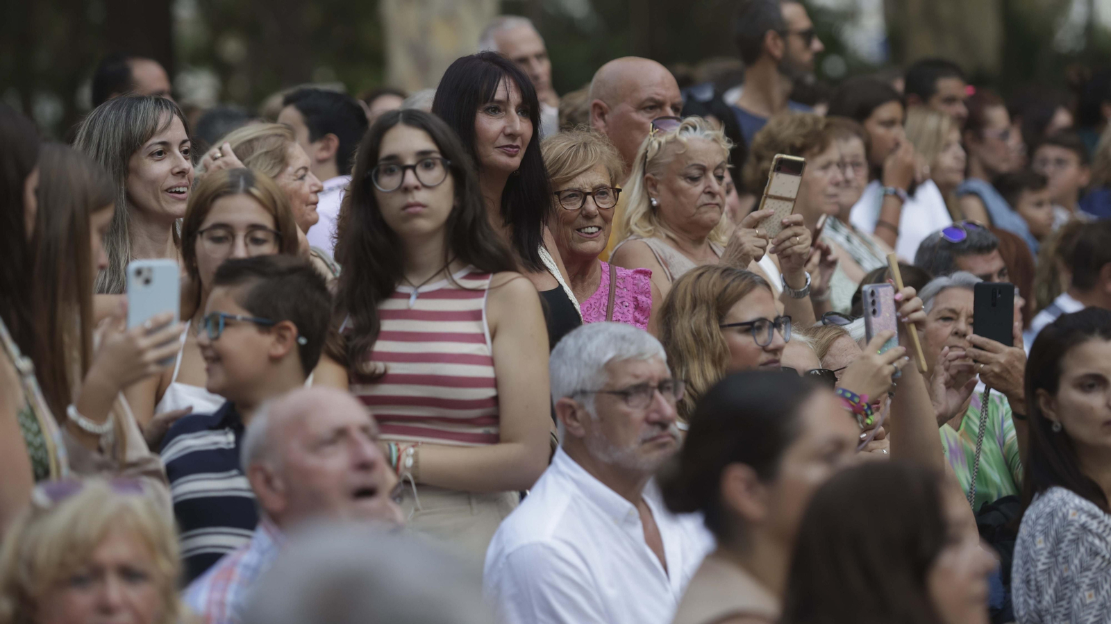 La Magna Mariana de Algeciras por el Parque María Cristina, en imágenes