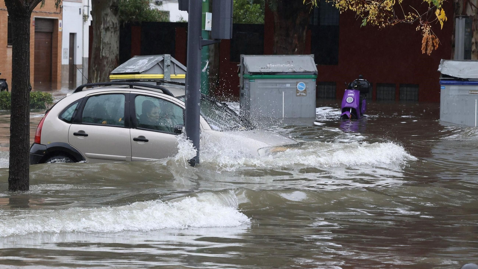 La última jornada de aviso naranja dejó cerca de 100 litros de lluvia en Sevilla