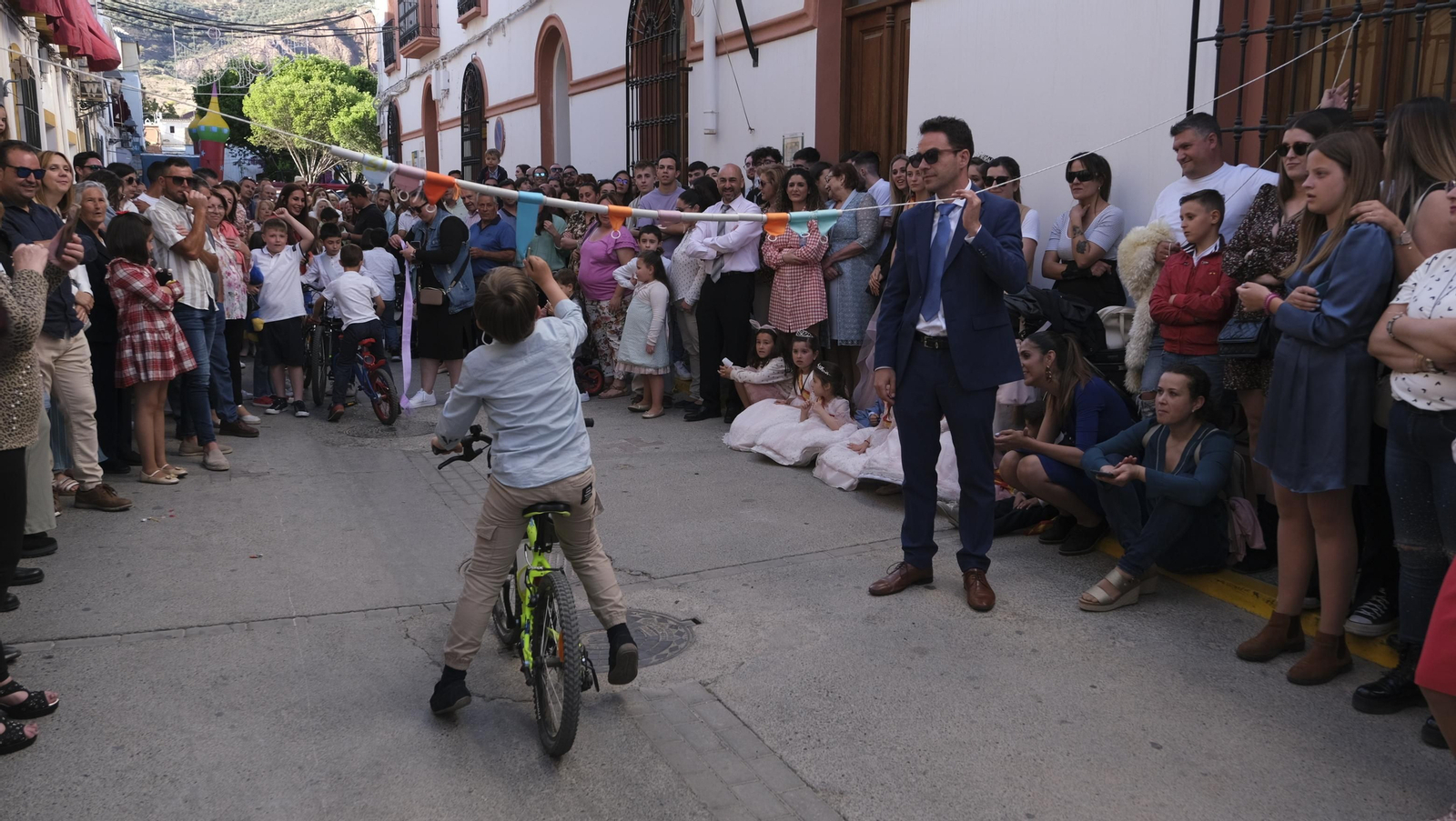 Imágenes de las carreras de cintas en las Fiestas de Canjáyar