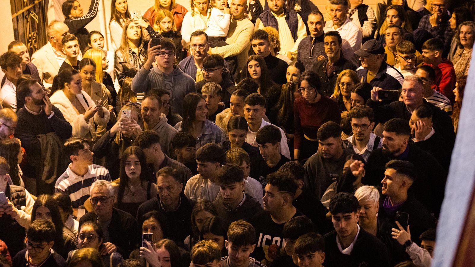 Las imágenes de la Coronación de Espinas en el Sábado de Pasión de la Semana Santa de San Fernando