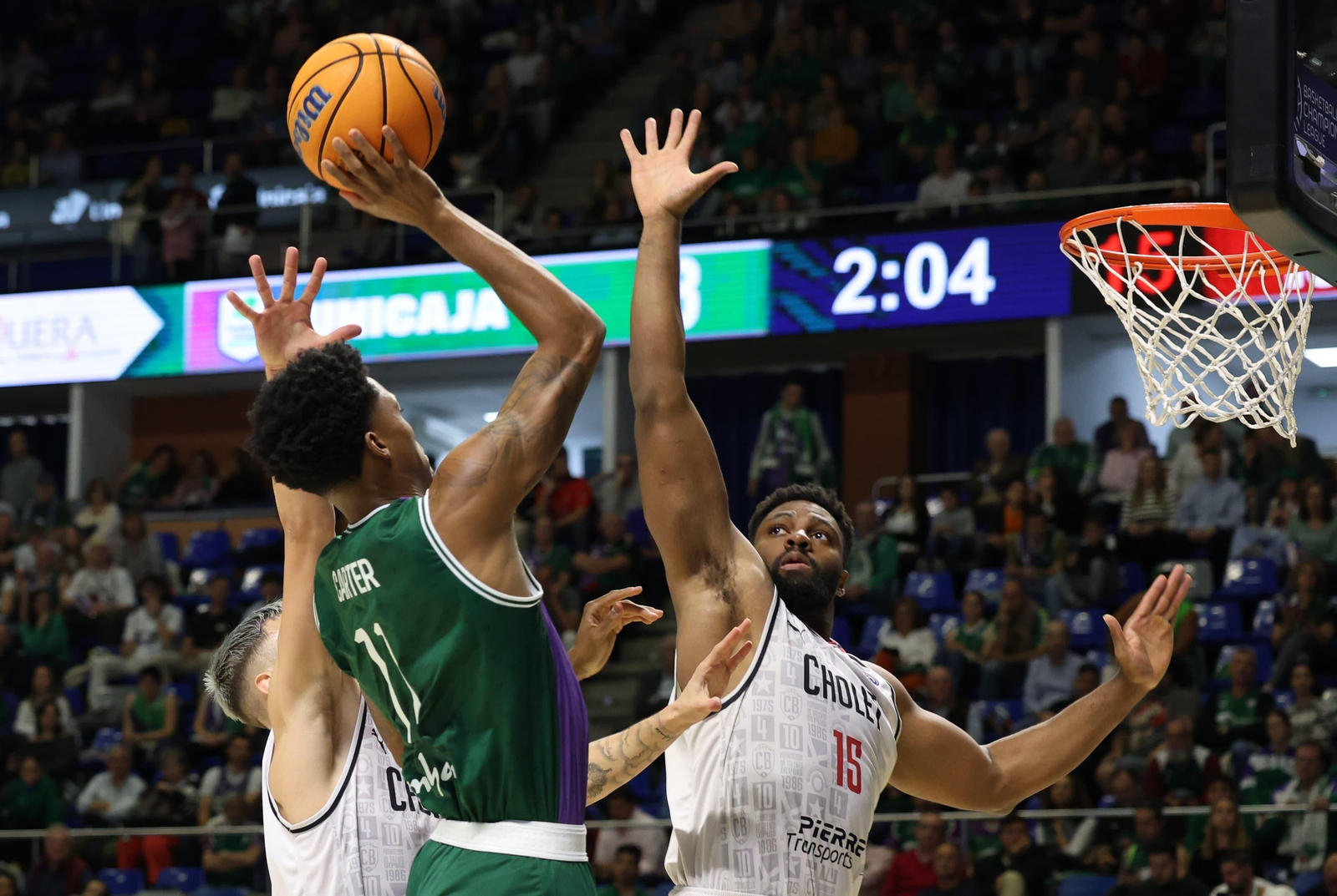 El Unicaja-Cholet Basket, en imágenes