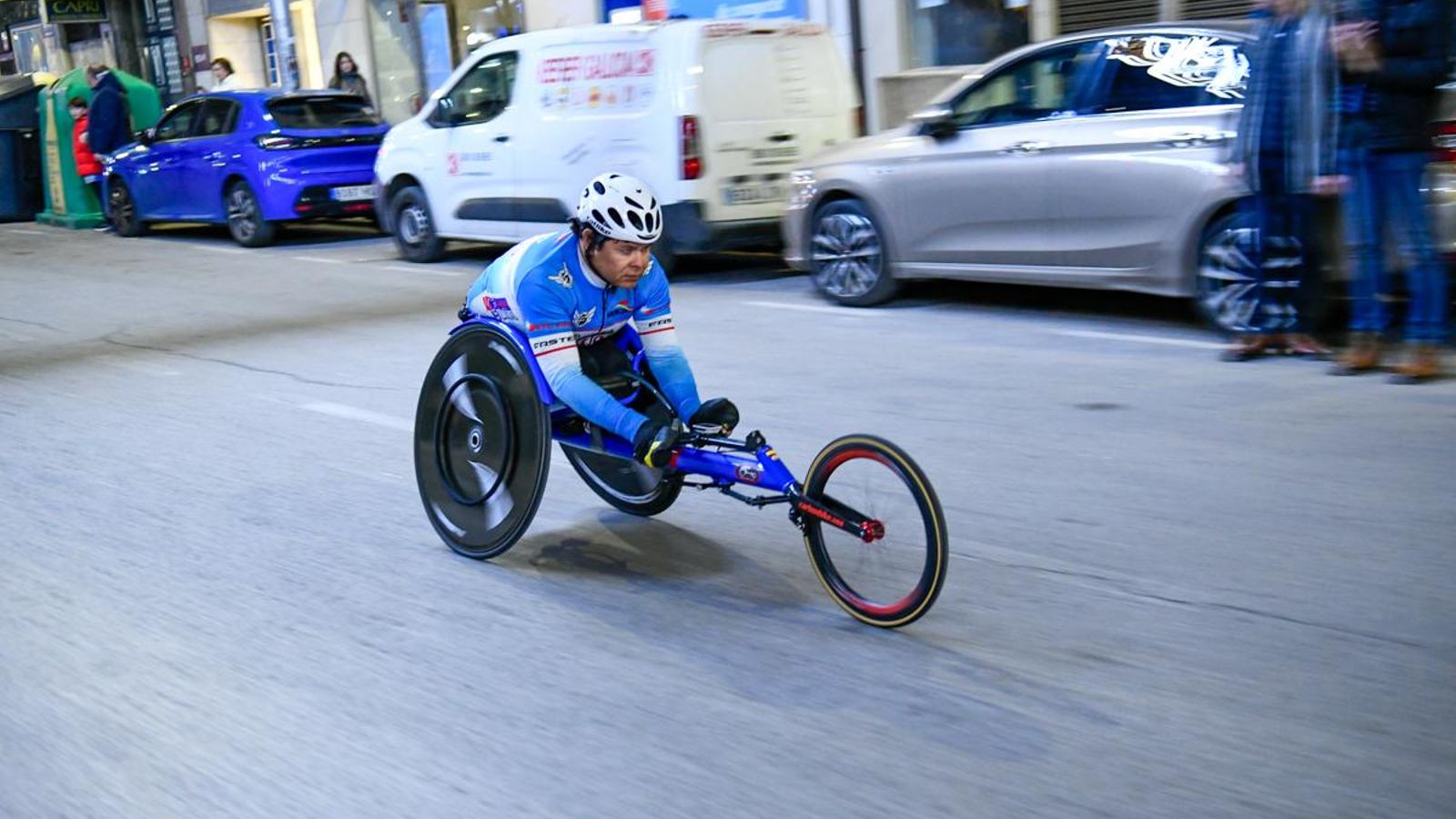 En imágenes: la élite del atletismo mundial despliega su calidad en la Carrera de San Antón de Jaén
