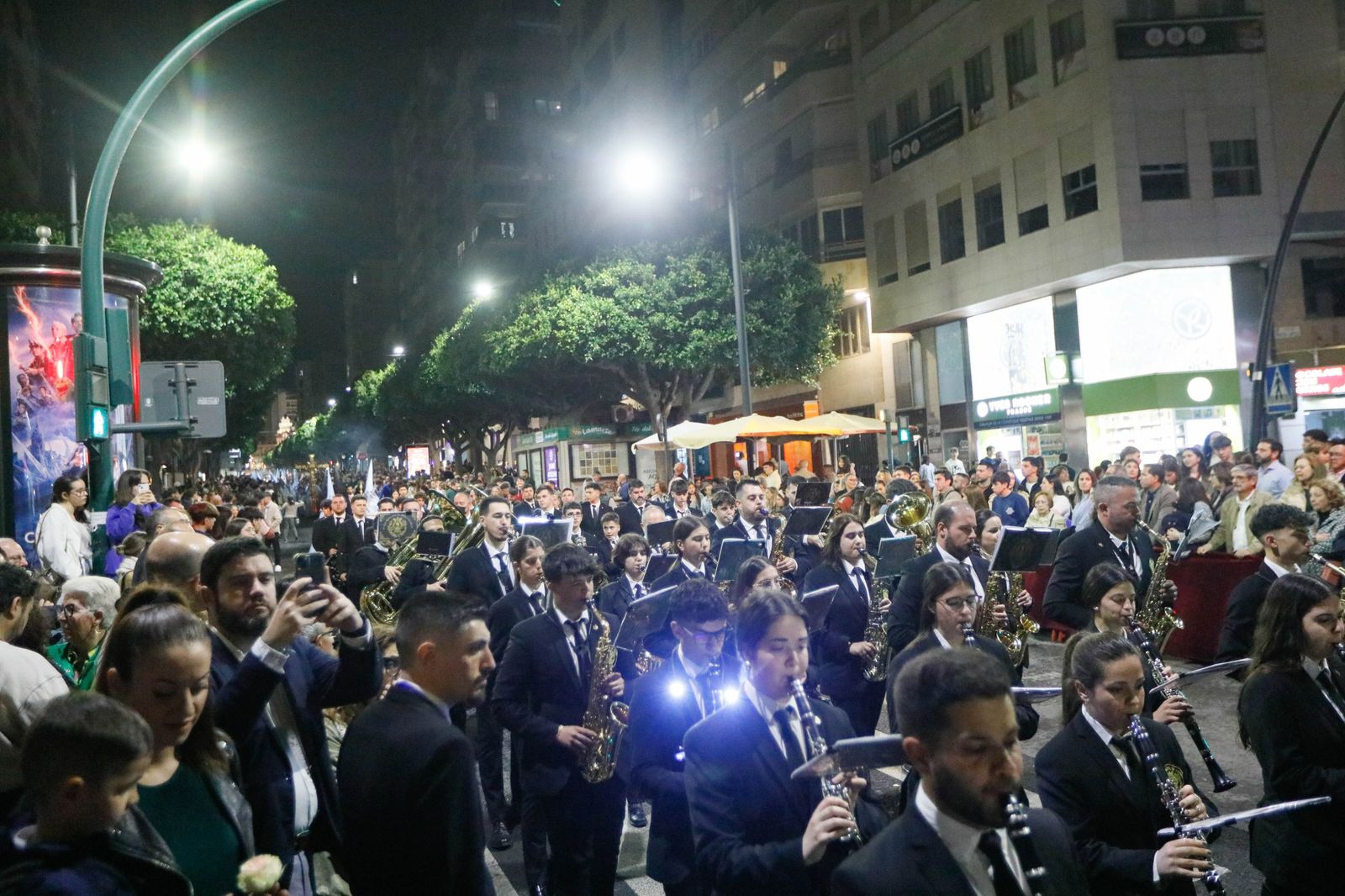 Te contamos en imágenes la Santa Cena tras la lluvia en la ciudad