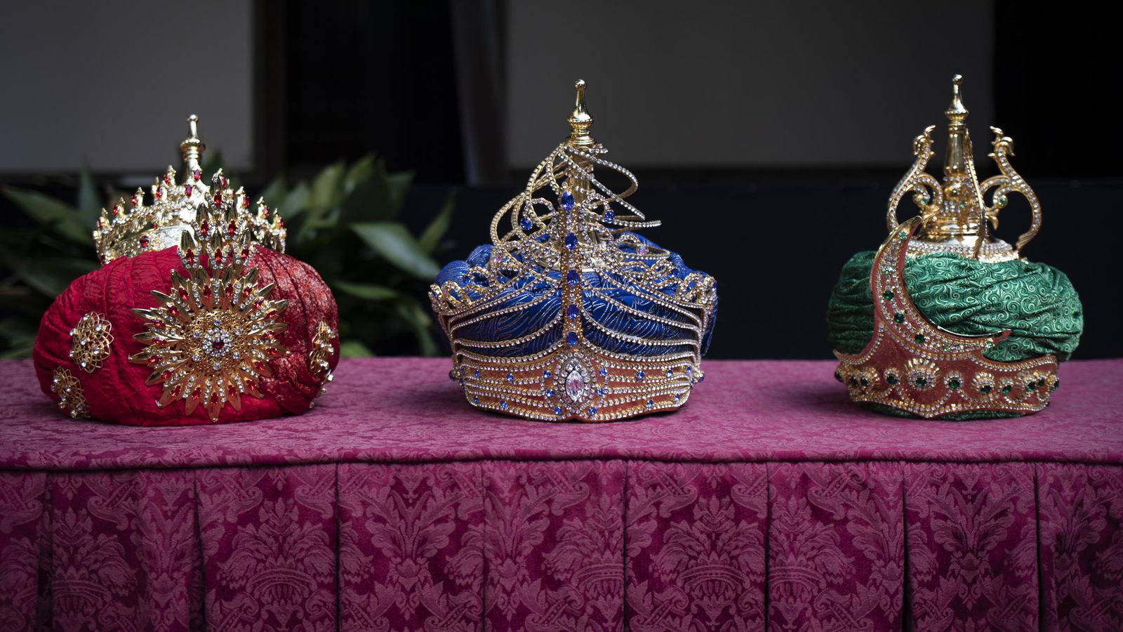 Sus Majestades se adaptan al Covid.