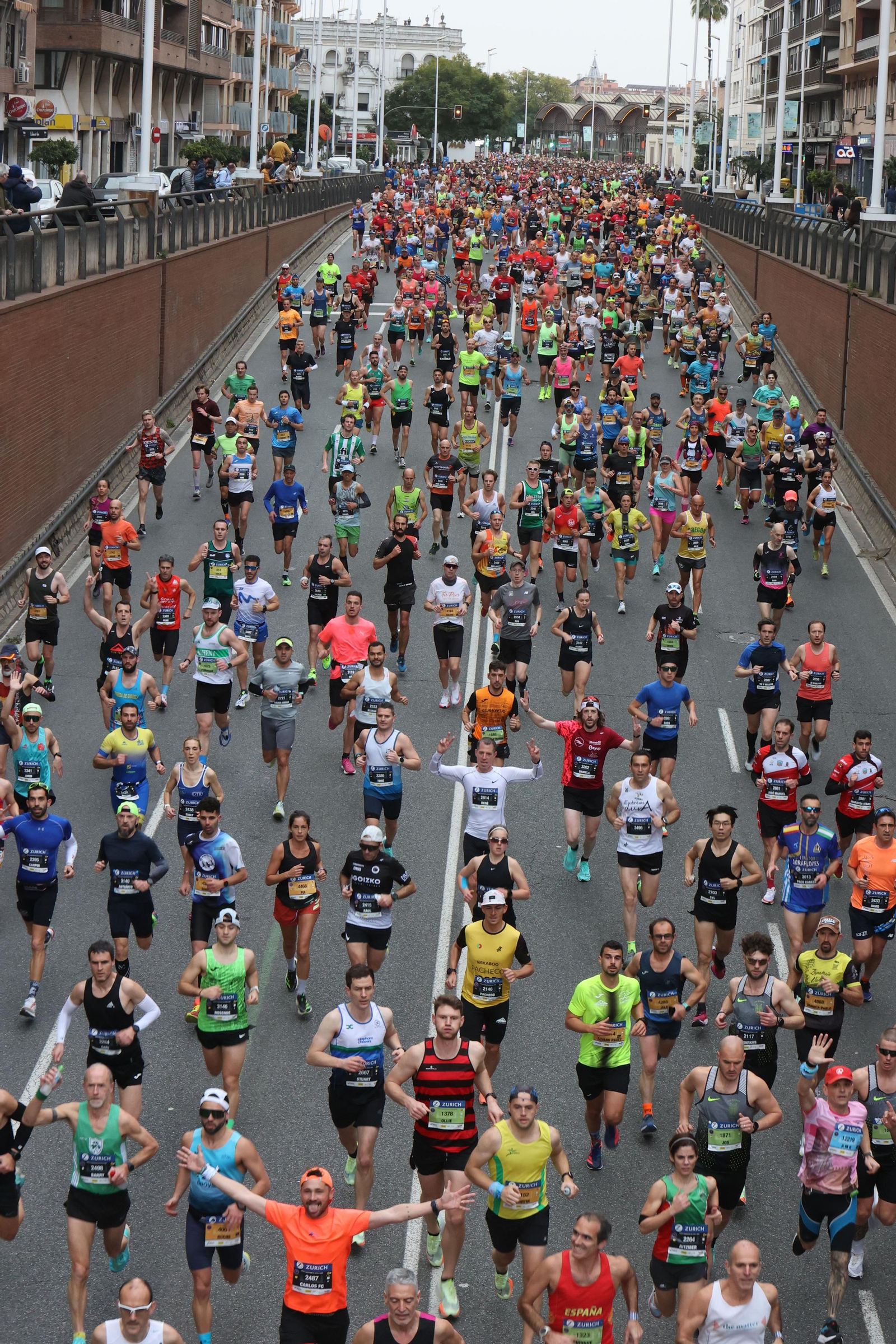 Búscate en la maratón de Sevilla 01