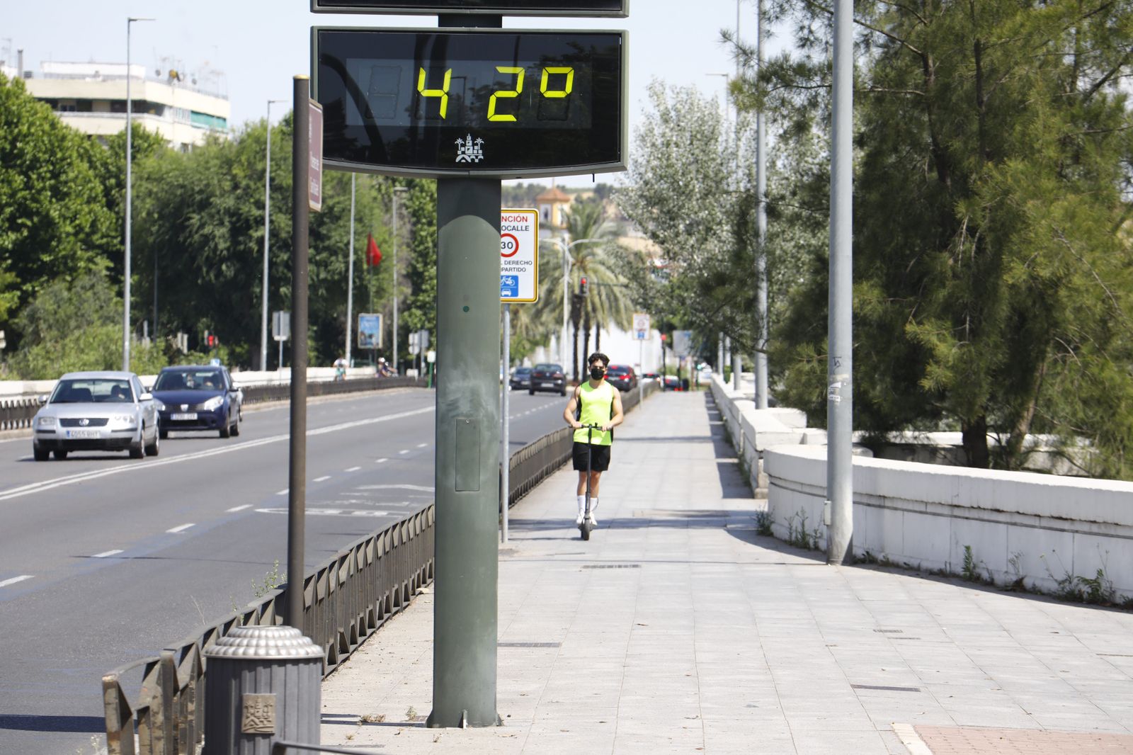 Las fotografías de un día de intenso calor en Córdoba
