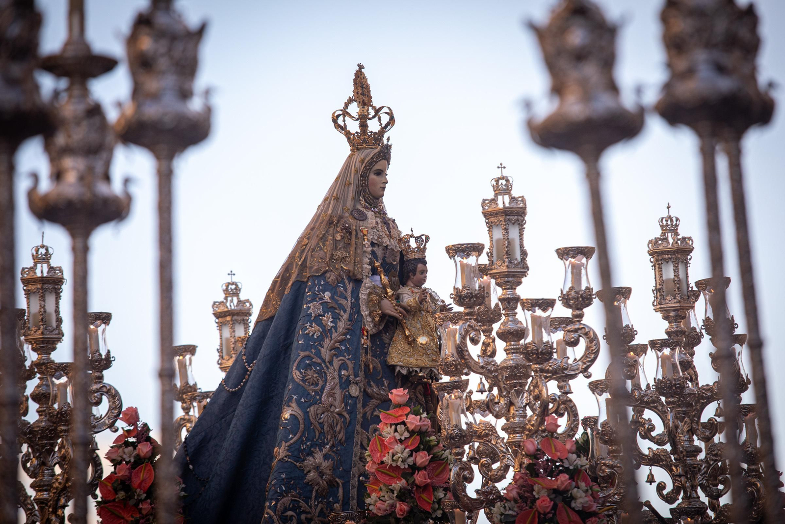 Histórica procesión con la Patrona y el Nazareno en la festividad de la Inmaculada