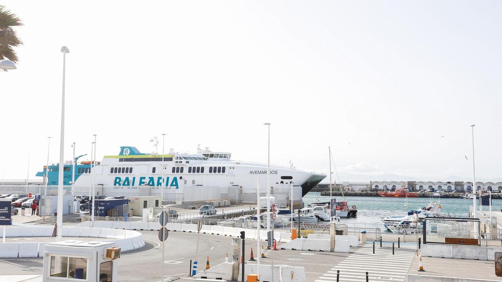 Vista general del Puerto de Tarifa.