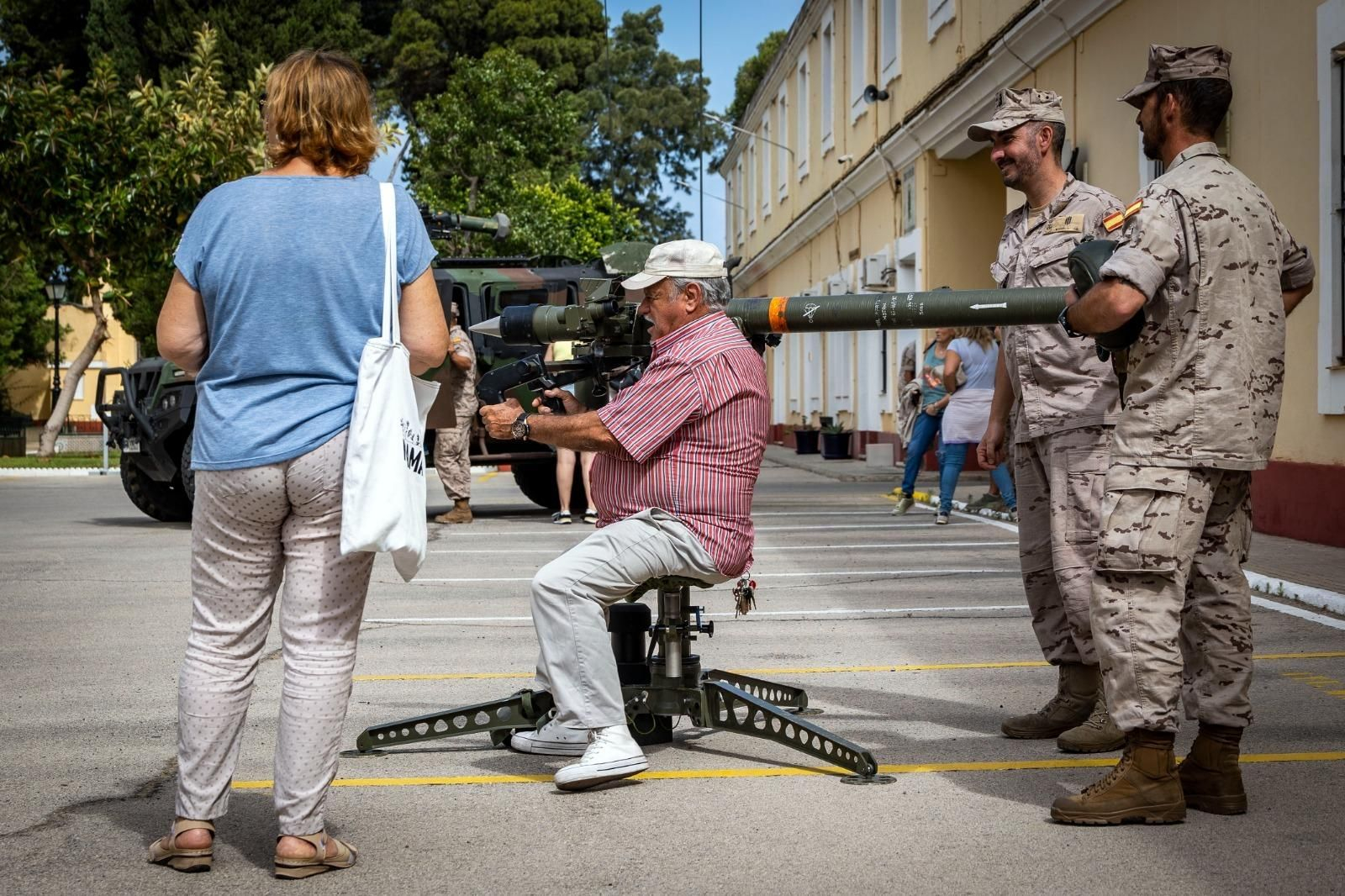 Las imágenes de la celebración del Día de las Fuerzas Armadas en San Fernando