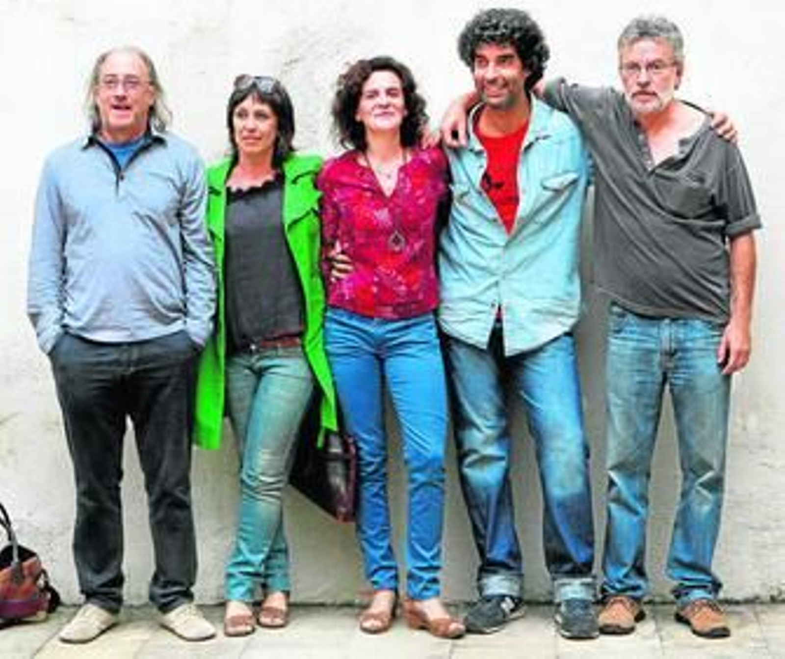 Ramon Fontserè, Dolors Tuneu, Pilar Sáenz, Xavi Sais y Xevi Vila, ayer en Barcelona.