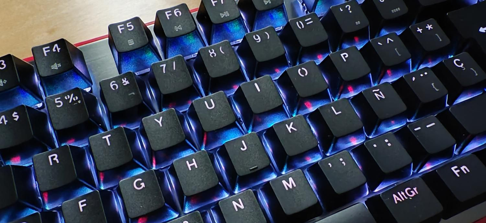 Teclado gaming Genesis RX85 RGB