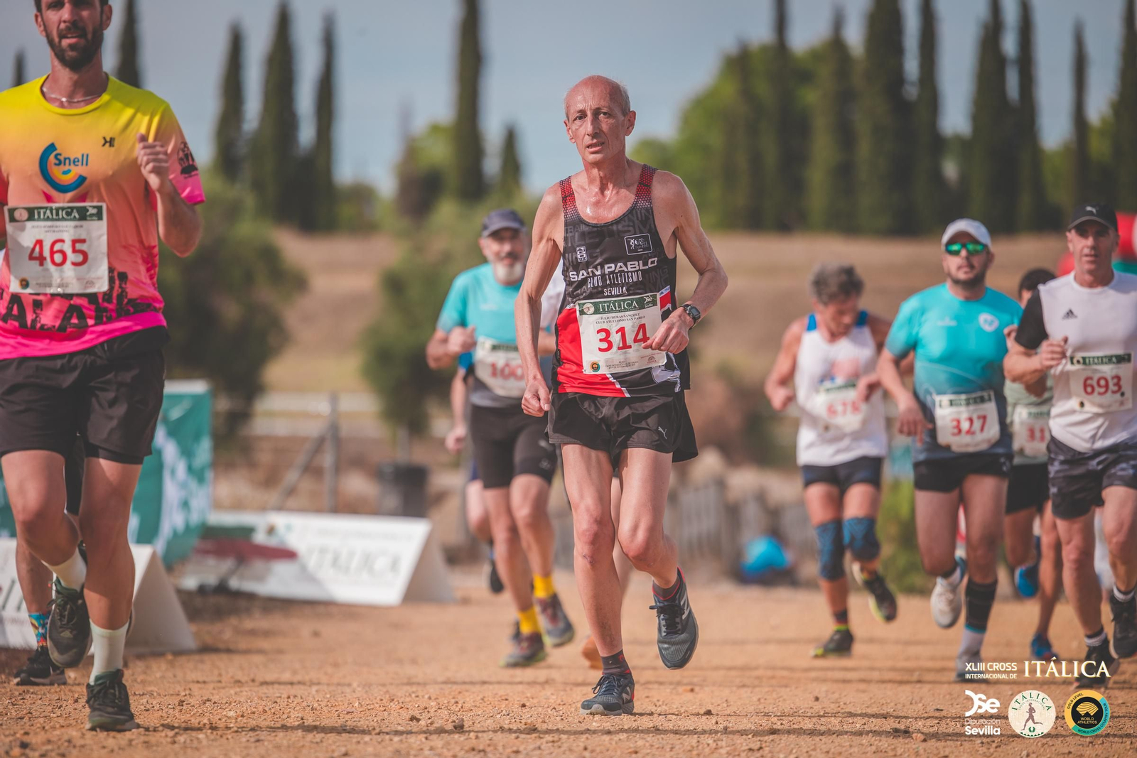 Búscate en las fotos del Cross de Itálica 2025 | 2