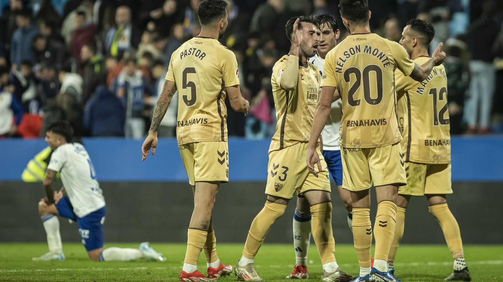 El Zaragoza-Málaga CF, en fotos