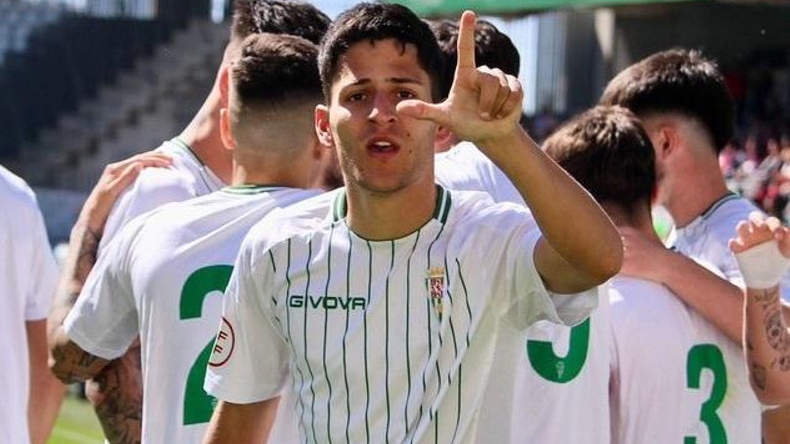 El Córdoba B se ha situado a dos puntos del Antoniano.