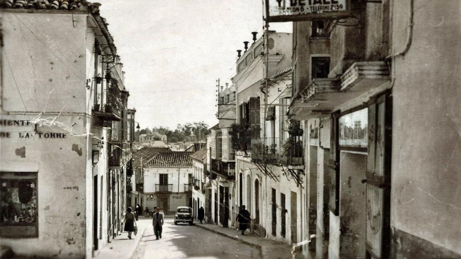 La calle Larga hacia 1955.