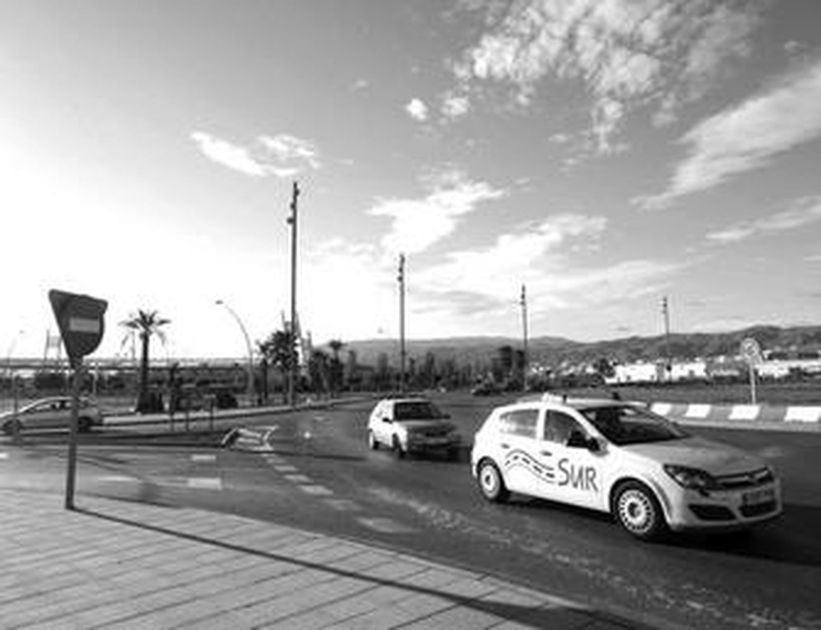 La rotonda es una de las principales a la ciudad.