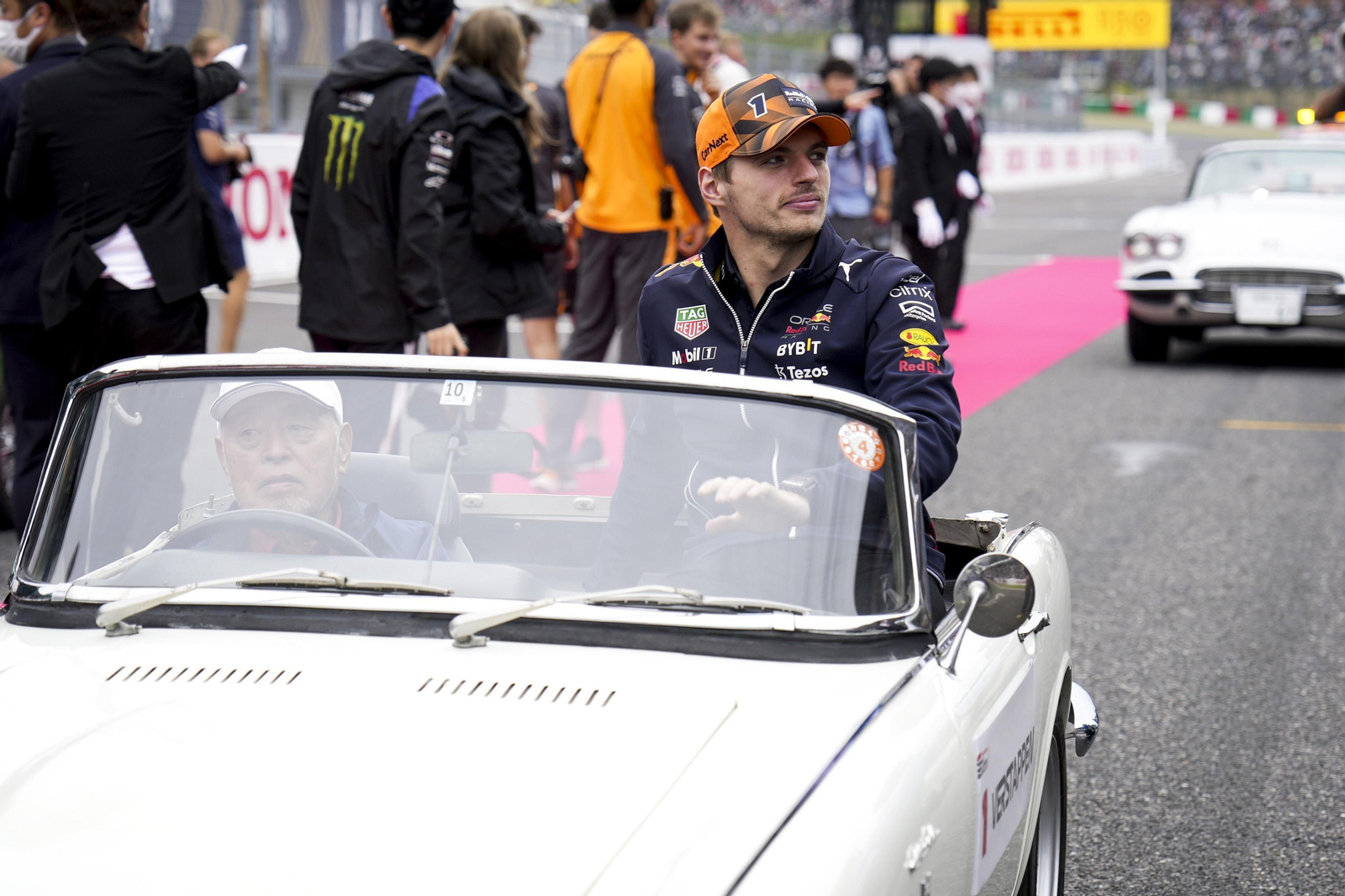 Las imágenes del segundo título de Verstappen